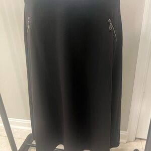Avenue Classic Black A-Line Skirt